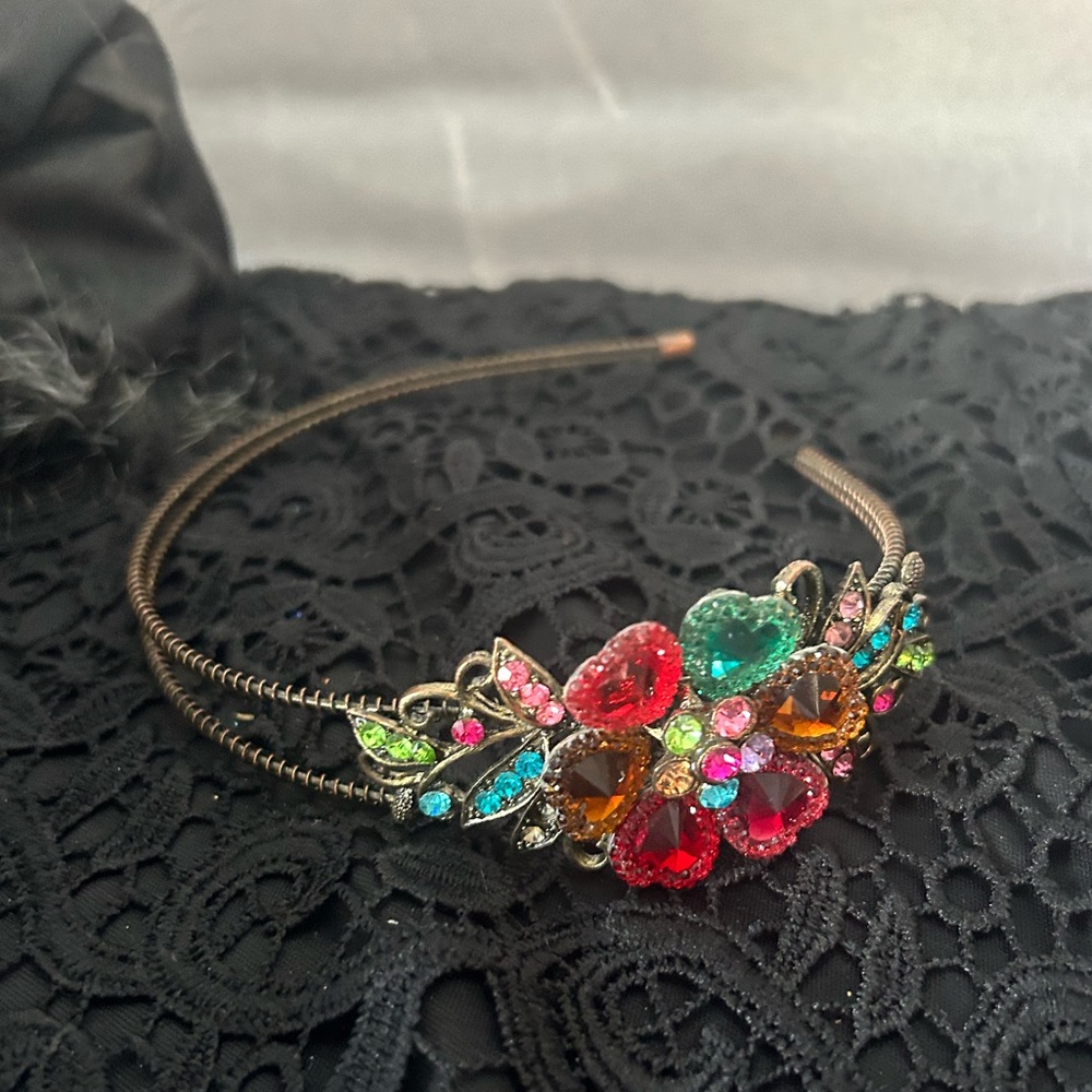 $15 sale Vintage Headband Crystal Rhinestone metal Flowers bridal head-wear